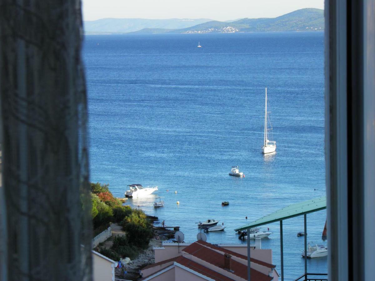 Apartments Horizont Trogir Quarto foto